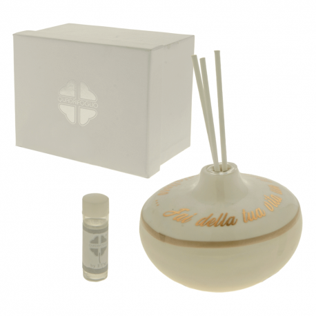 Bomboniera Solidale Matrimonio Profumatore Diffusore Avorio Con Frase Con Box