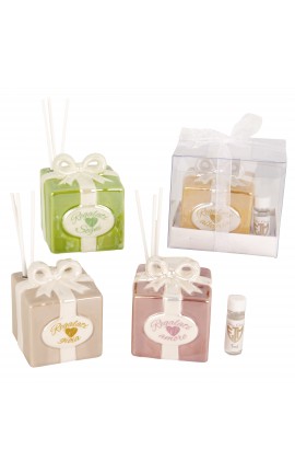Bomboniera Matrimonio Battesimo Compleanno Profumatore Diffusore Pacco Regalo Porcellana 4 Colori Assortiti con Scatola Trasp.