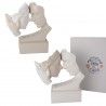 Bomboniera Matrimonio  Coppia Sposi Bacio Led 2 Assortiti 22xh.25 Cm Con Box