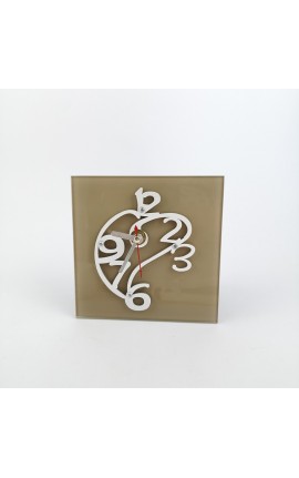 Sveglia color Tortora Cuore in Vetro.