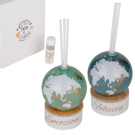 Bomboniera Matrimonio Compleanno Profumatore Diffusore Mappamondo 2 Colori Assortiti Con Box
