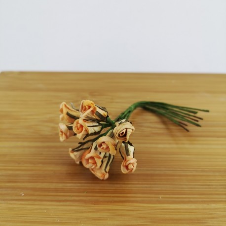 Mazzetto da 10 Rose in Carta Accessorio Decorativo