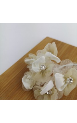 Mazzetto da 6 Rose Bianche con Strass Accessorio Decorativo